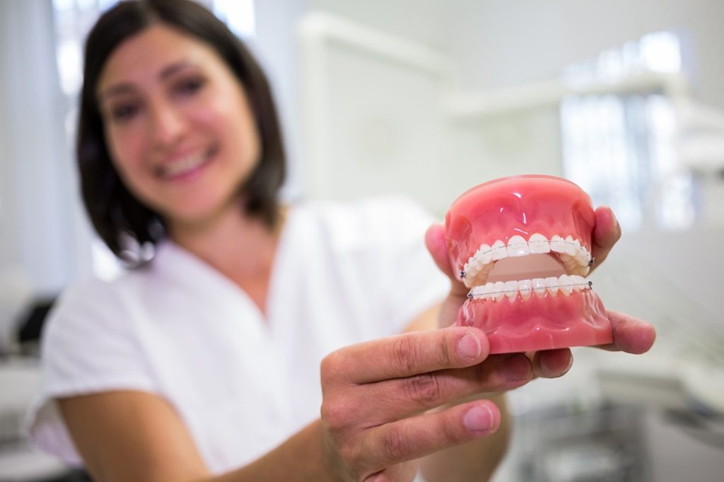 affordable dentures near Bellflower